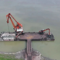【整治】環評缺失 違規占用長江岸線!湖北一非法碼頭被拆除
